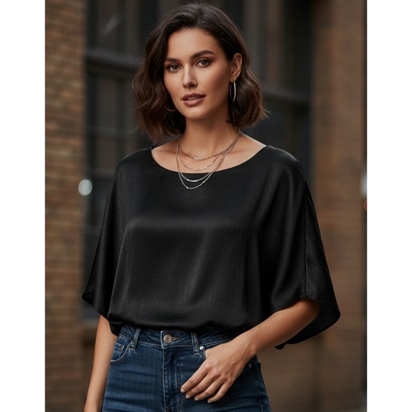 A Wild Thyme Smocked Waist Slit sleeve blouse Black Size XL - Picture 1 of 8